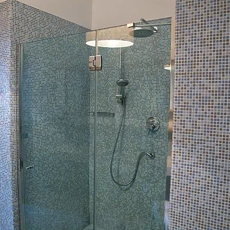 Mare Nostrum Casa Ликата