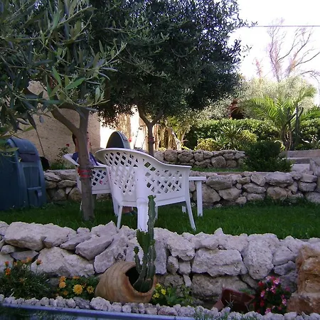 Bed & Breakfast Mare Nostrum Casa 4*
